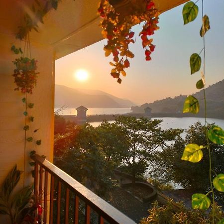 Appartement Portofino à Lavasa Extérieur photo